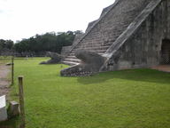 el_castillo_5_thumb.jpg